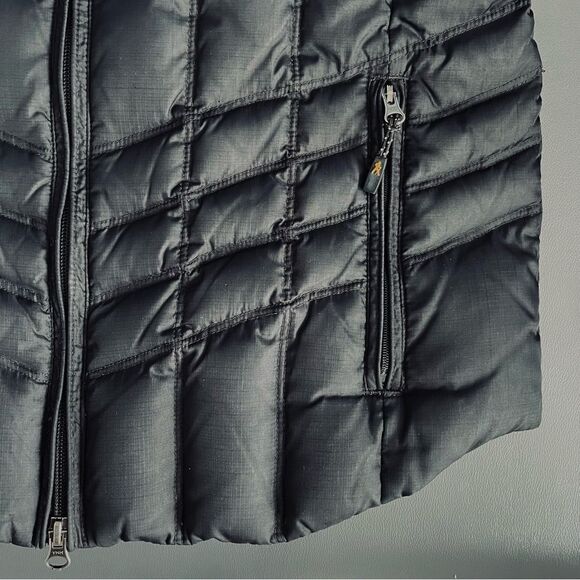Royal Robbins Black Quilted Down Puffer Vest Size M - Picture 6 of 9